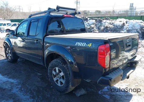 2013 Nissan Frontier Pro-4X z USA, uszkodzony, nr VIN 1N6AD0EV0DN716951